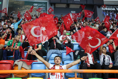 Konya Selçuklu da 'dev' heyecan yaşadı