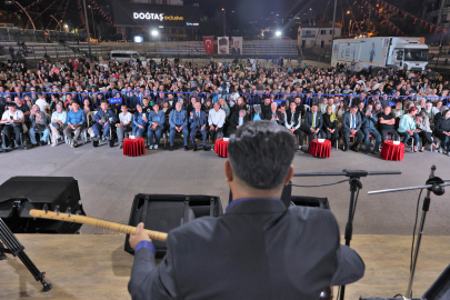 NEŞET ERTAŞ KEÇİÖREN’DE TÜRKÜLERLE ANILDI