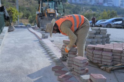 KEÇİÖREN BELEDİYESİ’NDEN İLÇE GENELİNDE BAKIM VE YENİLEME SEFERBERLİĞİ