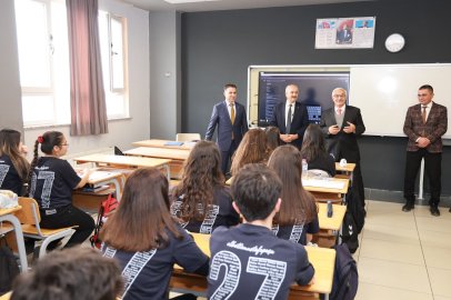 Başkan Büyükgöz Haftaya Öğrencilerle Birlikte Başladı