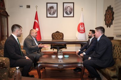 KEÇİÖREN’DE “GEÇMİŞTEN GÜNÜMÜZE ÖNCÜLER BULUŞMASI” GERÇEKLEŞTİRİLDİ